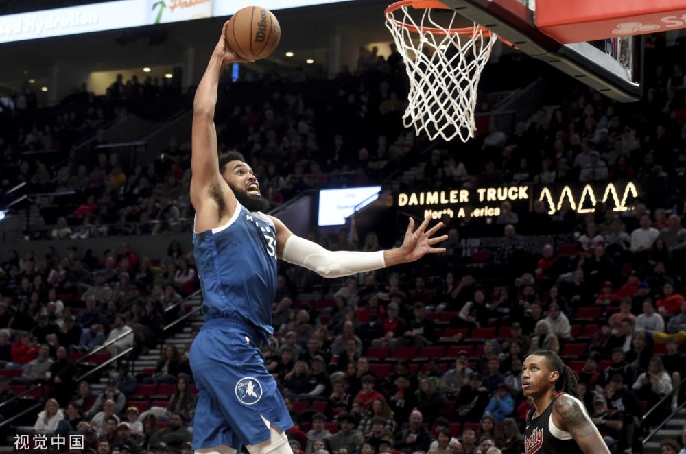 于少数国家 于少数国家