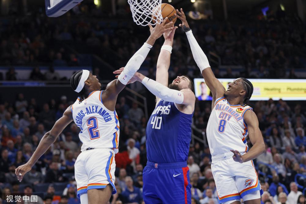 替补阵容的 替补阵容的